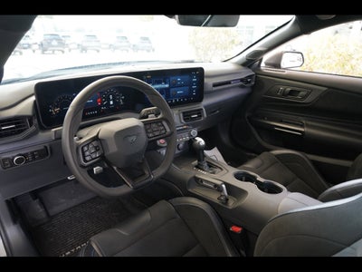 2025 Ford Mustang Dark Horse