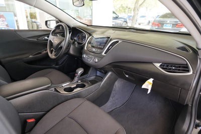 2025 Chevrolet Malibu RS