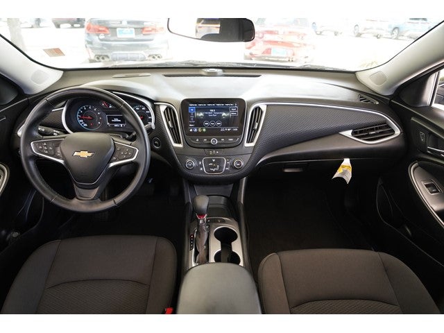 2025 Chevrolet Malibu RS