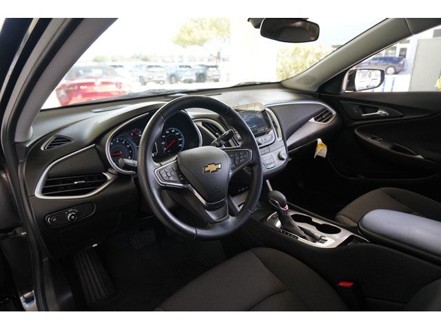 2025 Chevrolet Malibu RS