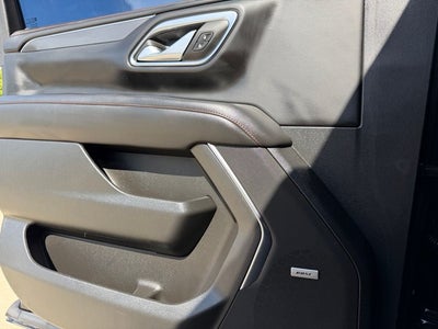 2023 Chevrolet Suburban RST