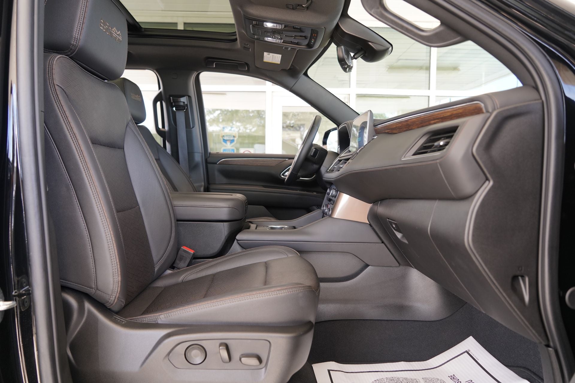2024 Chevrolet Suburban High Country