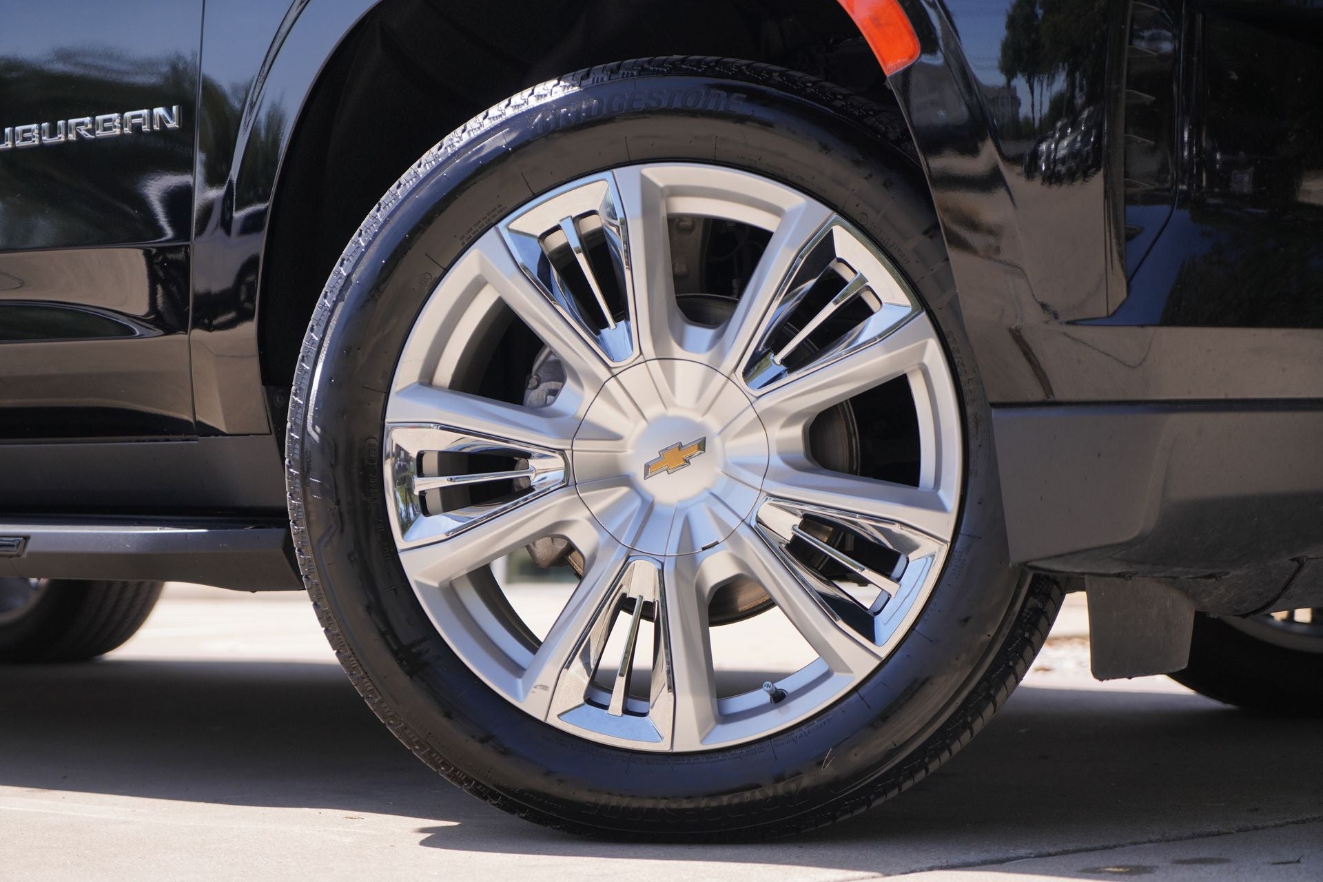 2024 Chevrolet Suburban High Country