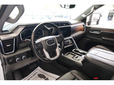 2024 GMC Sierra 2500HD Denali