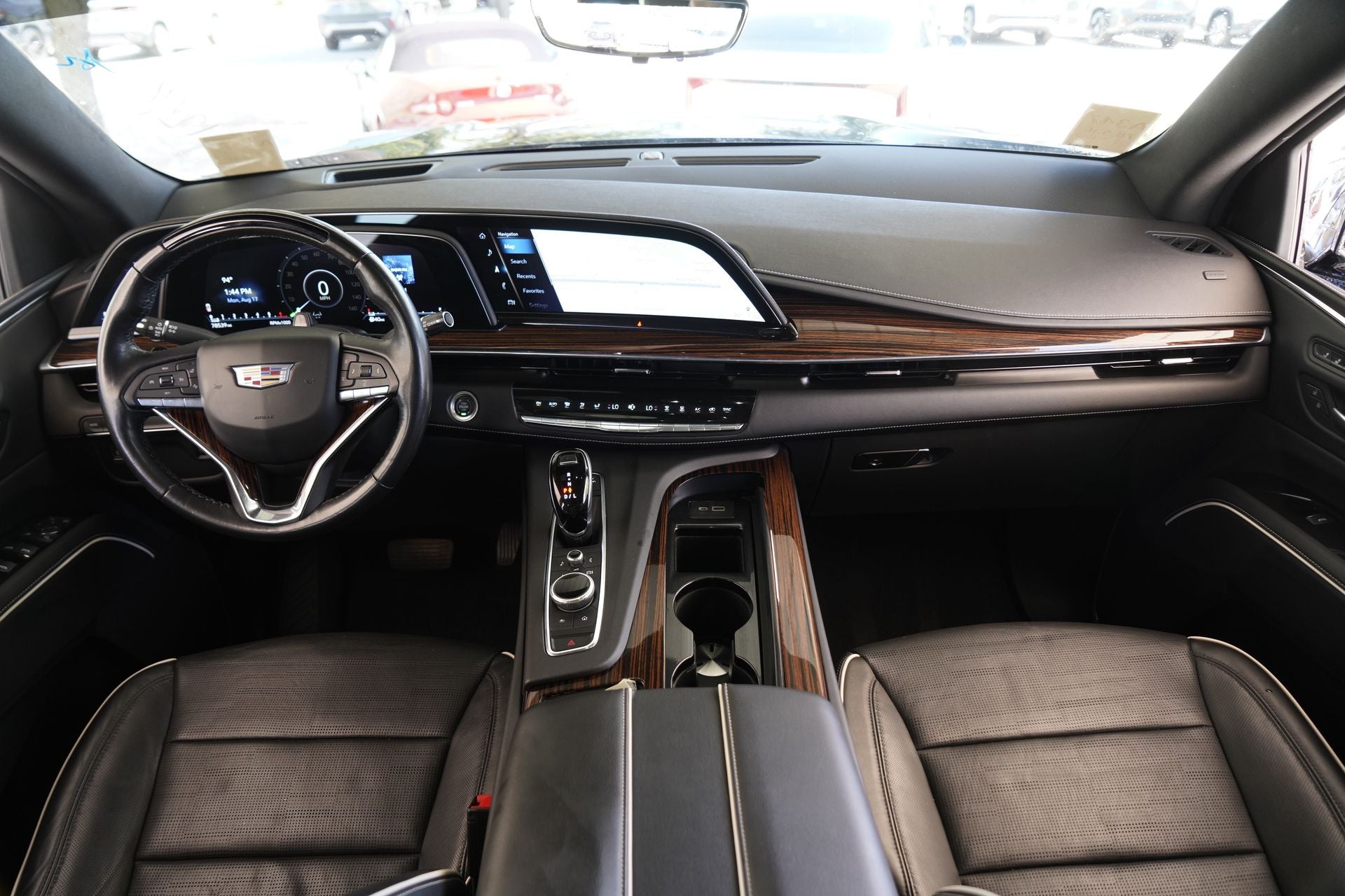 2022 Cadillac Escalade Premium Luxury