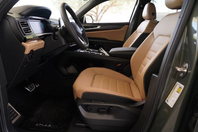 2026 Volkswagen Atlas Cross Sport 2.0T SEL R-Line Black 4MOTION