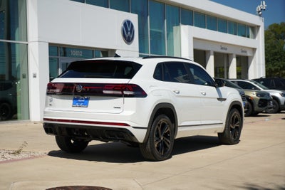 2026 Volkswagen Atlas Cross Sport 2.0T SEL R-Line Black