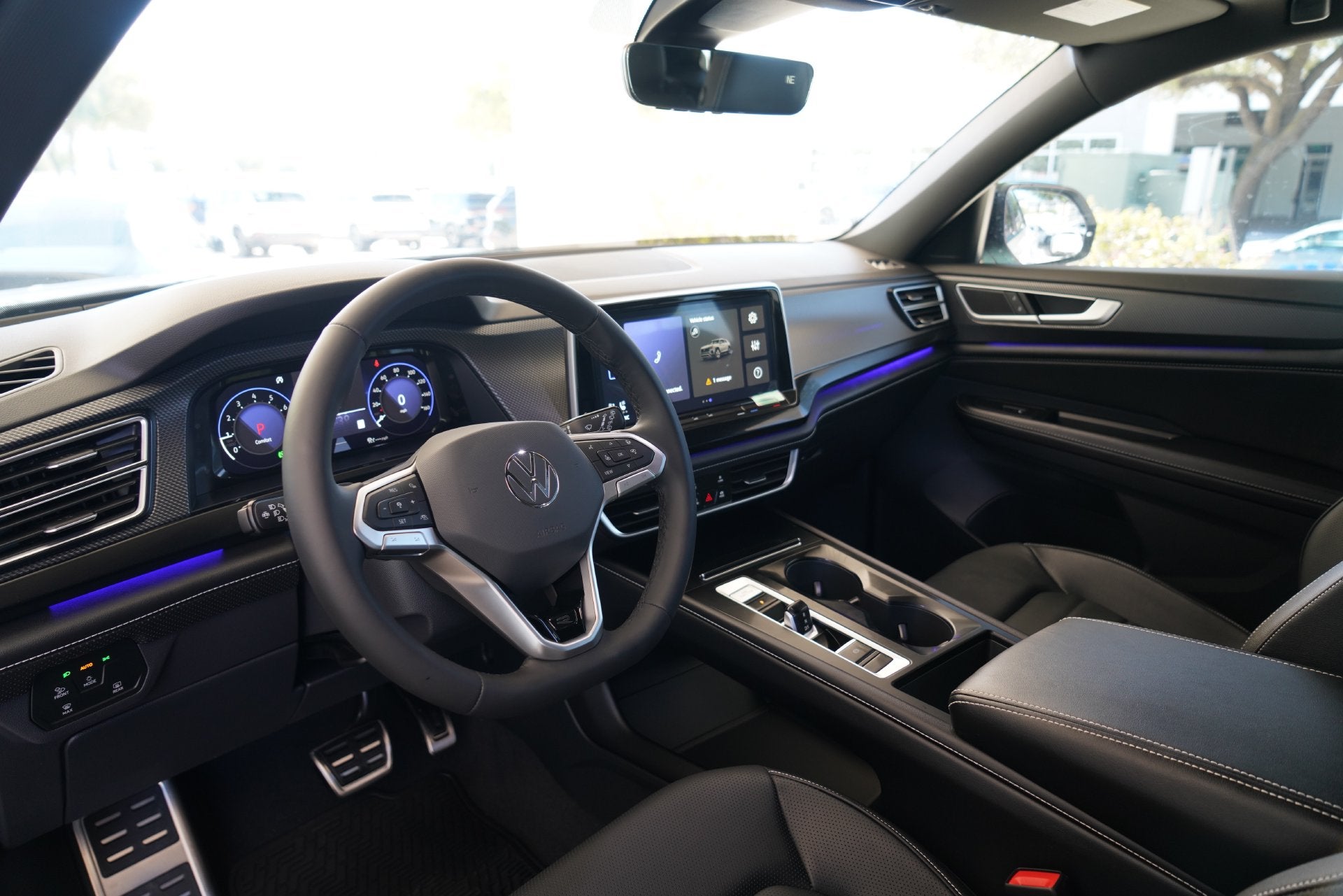 2026 Volkswagen Atlas Cross Sport 2.0T SEL R-Line Black