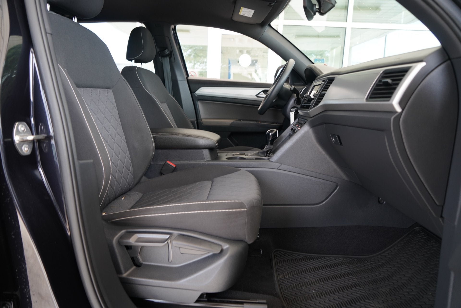2021 Volkswagen Atlas Cross Sport 2.0T S