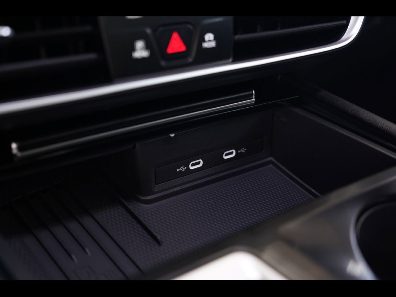 2026 Volkswagen Atlas Cross Sport SEL R-Line Black