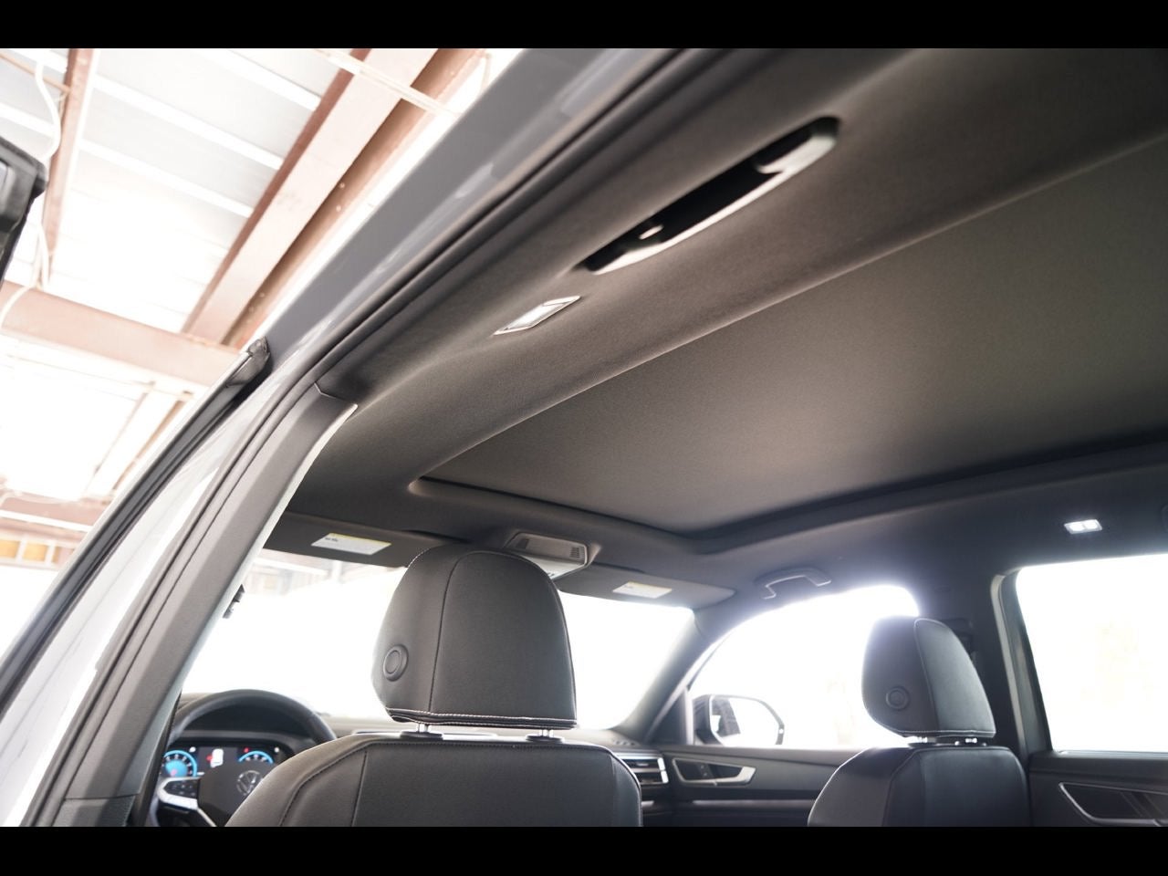 2026 Volkswagen Atlas Cross Sport SEL R-Line Black