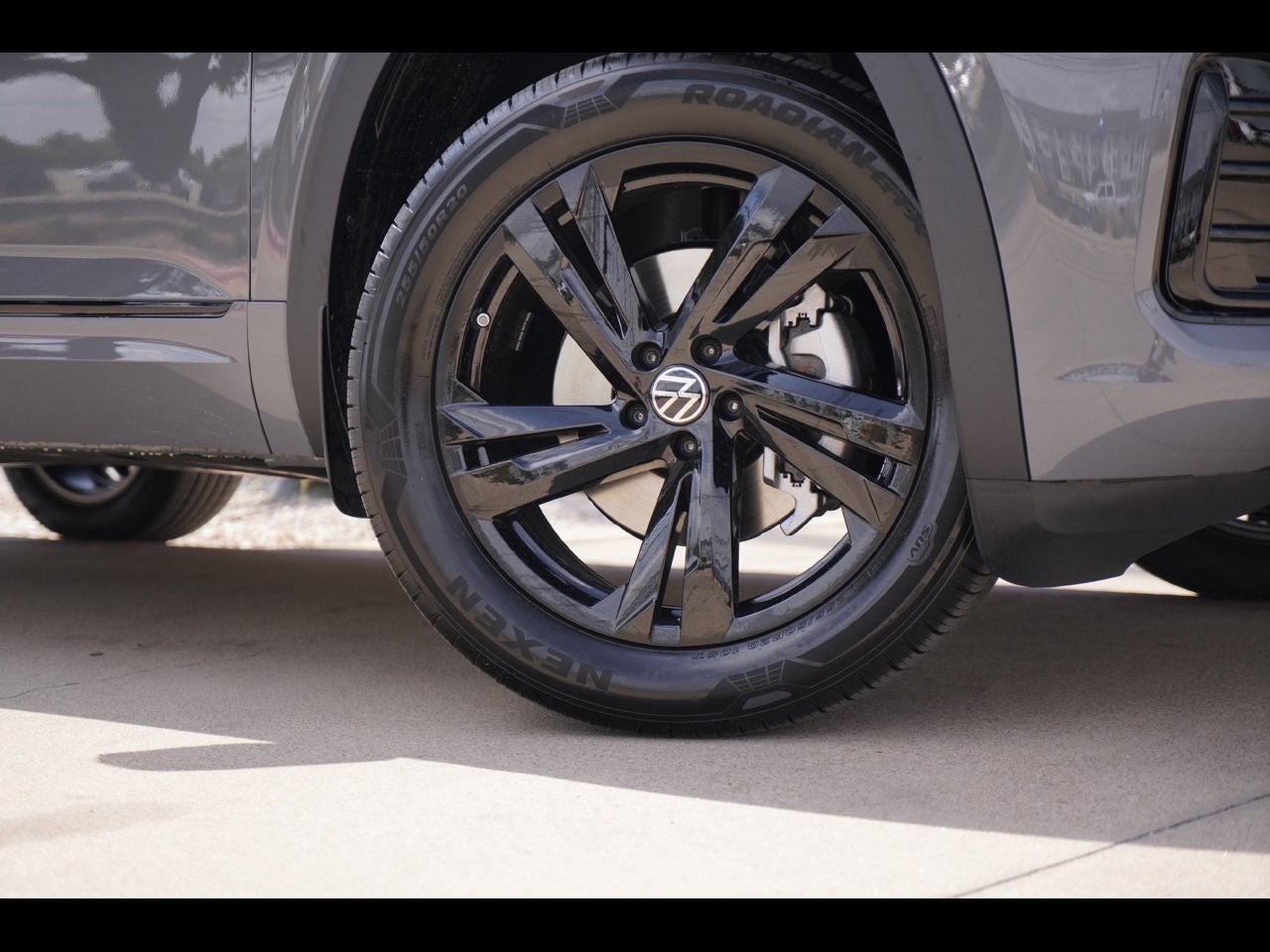 2026 Volkswagen Atlas Cross Sport SEL R-Line Black