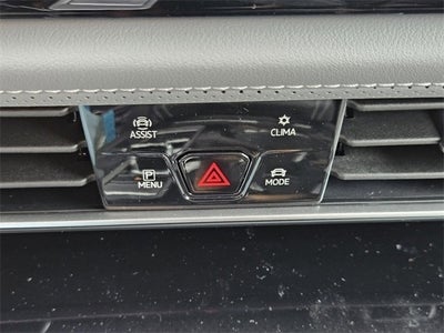 2024 Volkswagen Atlas Cross Sport 2.0T SEL R-Line