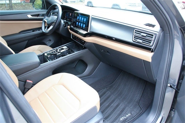 2025 Volkswagen Atlas Cross Sport 2.0T SEL R-Line Black