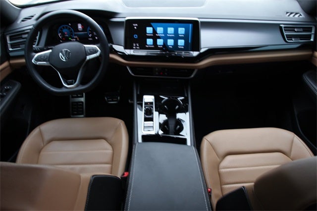 2025 Volkswagen Atlas Cross Sport 2.0T SEL R-Line Black