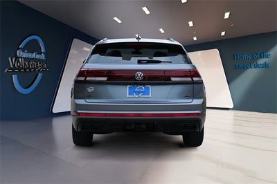 2025 Volkswagen Atlas Cross Sport 2.0T SEL R-Line Black