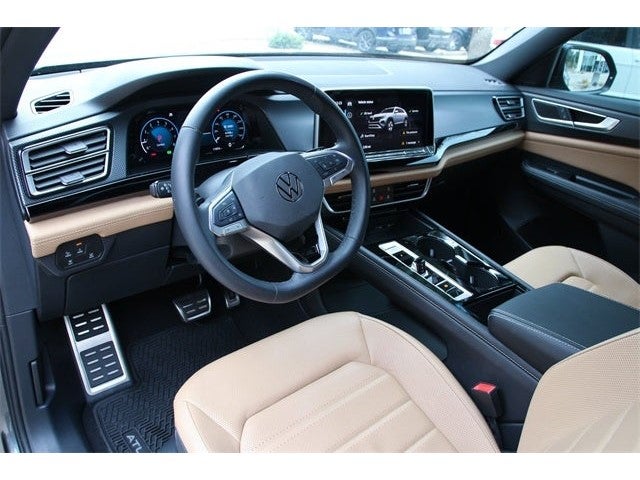 2025 Volkswagen Atlas Cross Sport 2.0T SEL R-Line Black