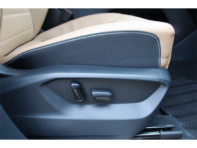 2025 Volkswagen Atlas Cross Sport 2.0T SEL R-Line Black