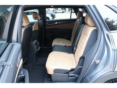 2025 Volkswagen Atlas Cross Sport 2.0T SEL R-Line Black