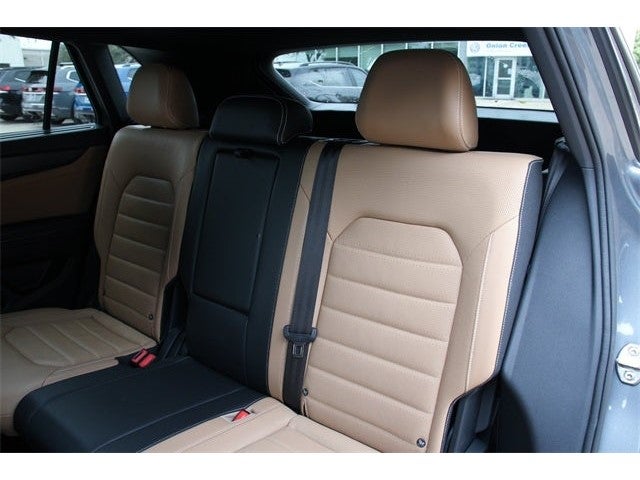 2025 Volkswagen Atlas Cross Sport 2.0T SEL R-Line Black