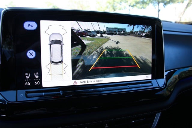 2025 Volkswagen Atlas Cross Sport 2.0T SEL R-Line Black