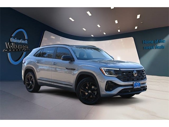 2025 Volkswagen Atlas Cross Sport 2.0T SEL R-Line Black