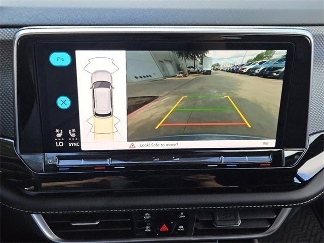 2024 Volkswagen Atlas Cross Sport 2.0T SEL