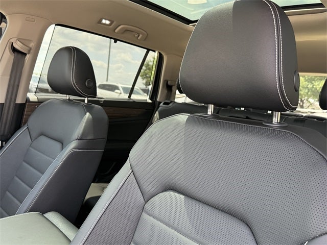 2025 Volkswagen Atlas 2.0T SEL