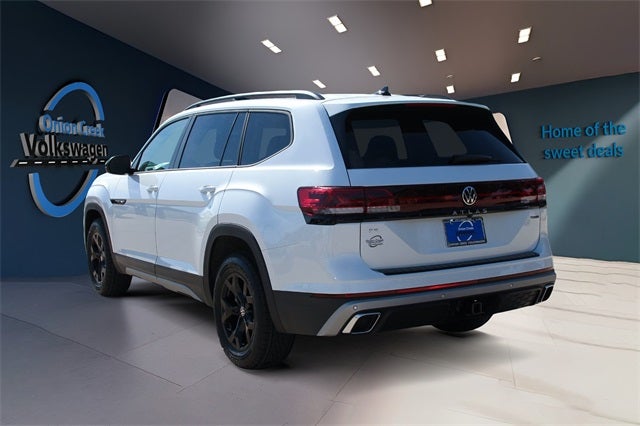 2026 Volkswagen Atlas 2.0T Peak Edition