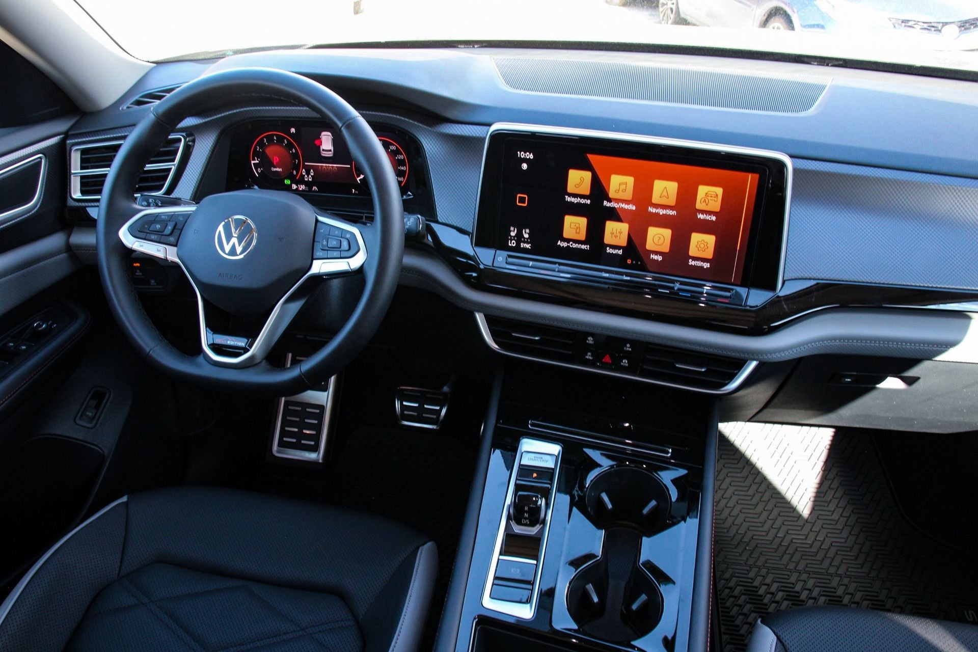 2026 Volkswagen Atlas 2.0T Peak Edition