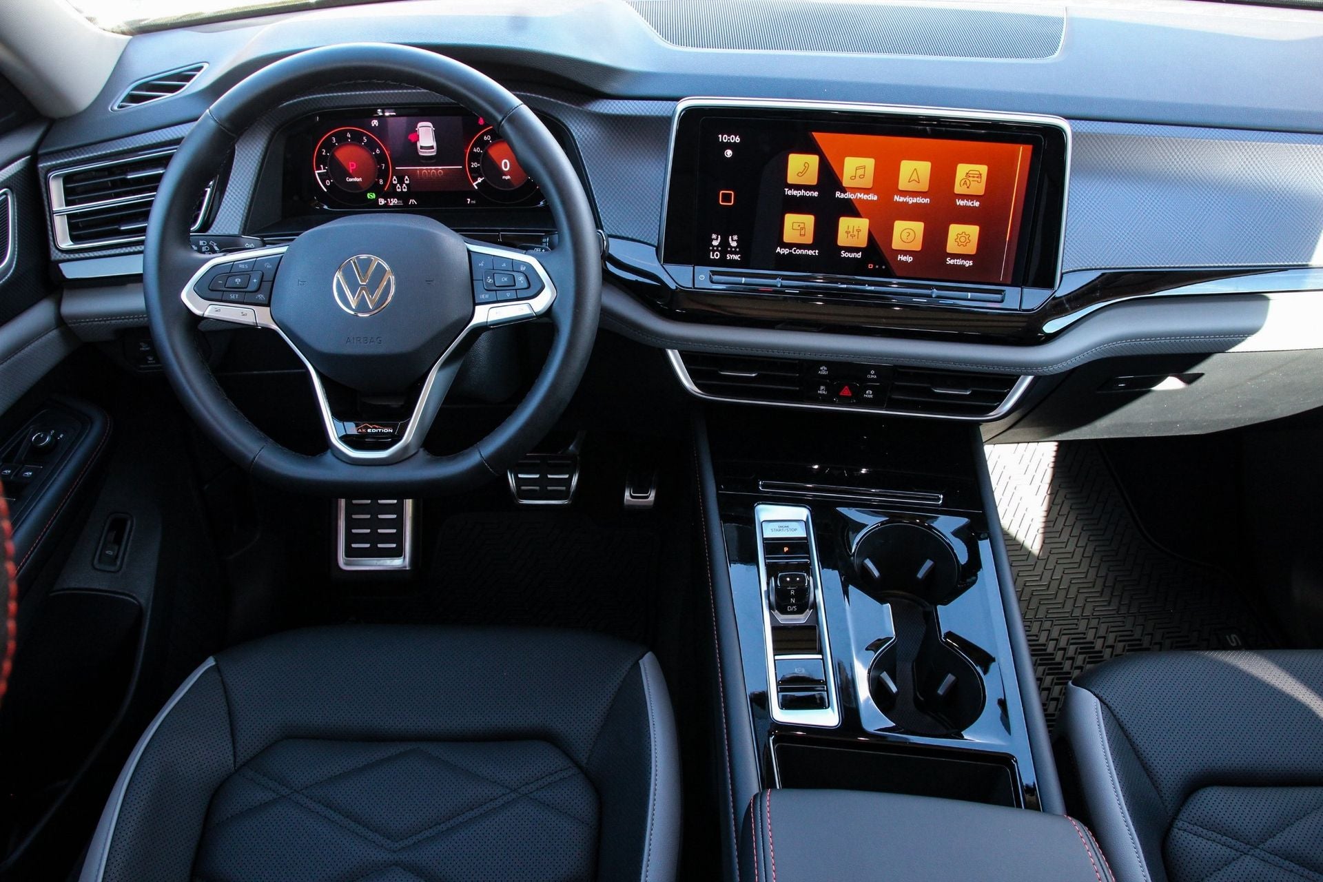 2026 Volkswagen Atlas 2.0T Peak Edition