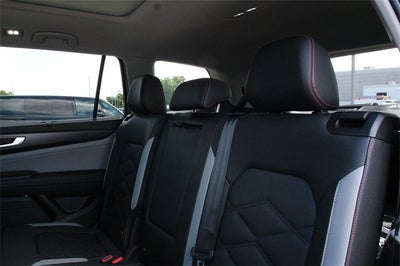 2025 Volkswagen Atlas 2.0T Peak Edition