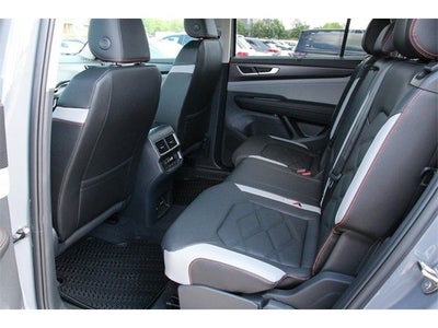 2025 Volkswagen Atlas 2.0T Peak Edition