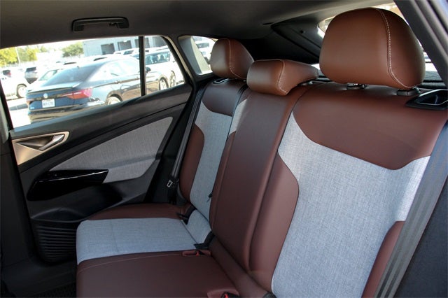 2026 Volkswagen ID.4 Pro