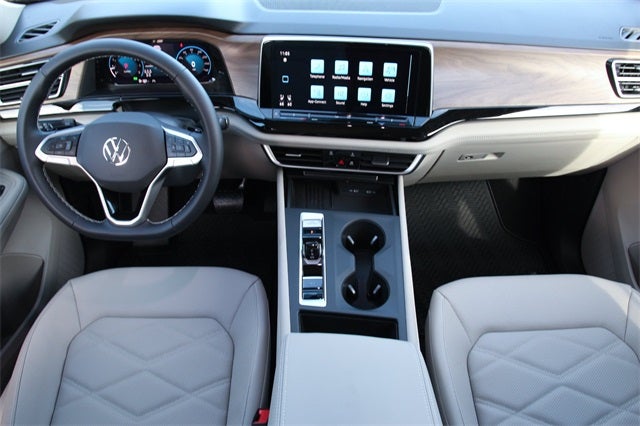 2026 Volkswagen Atlas 2.0T SE