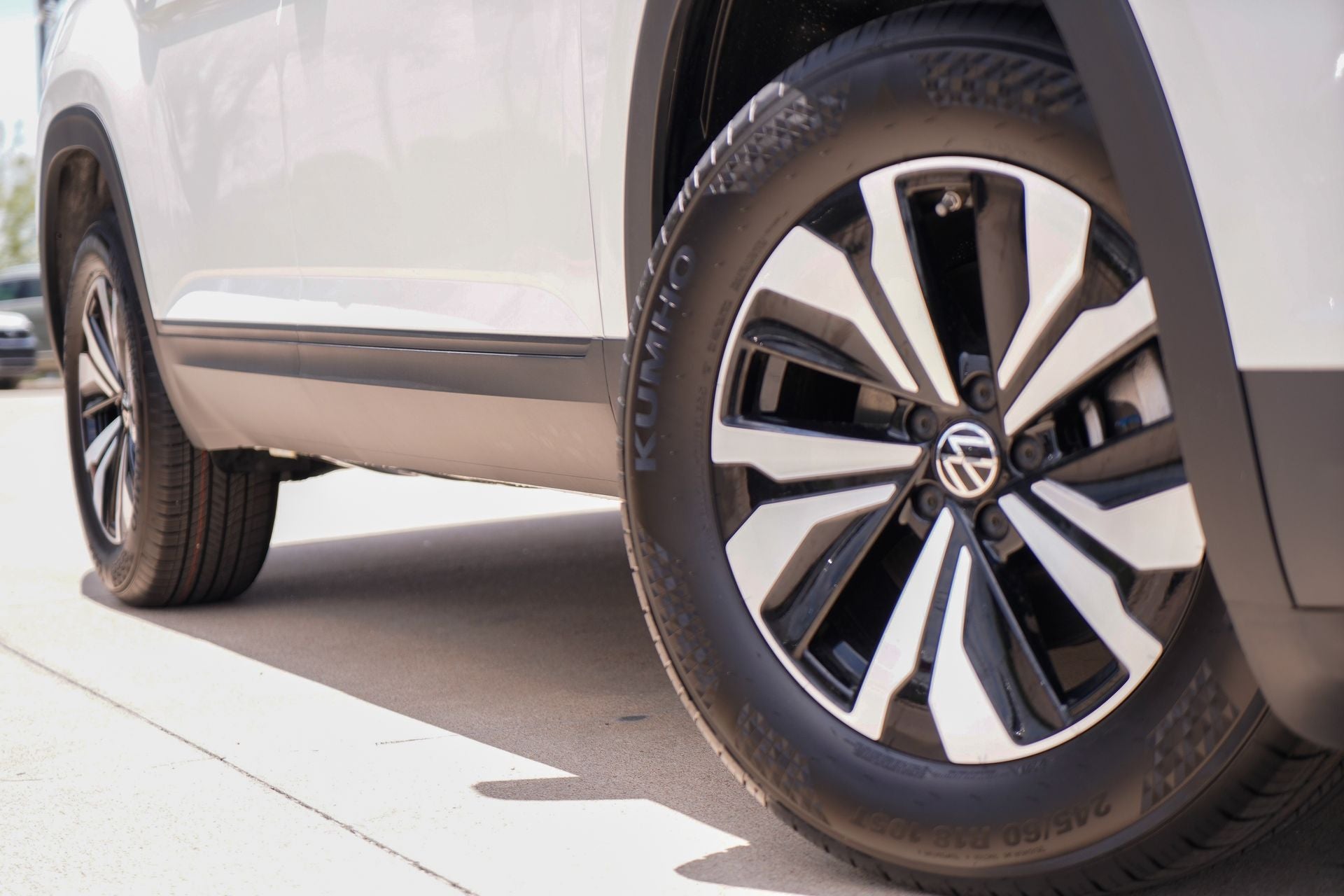2026 Volkswagen Atlas 2.0T SE