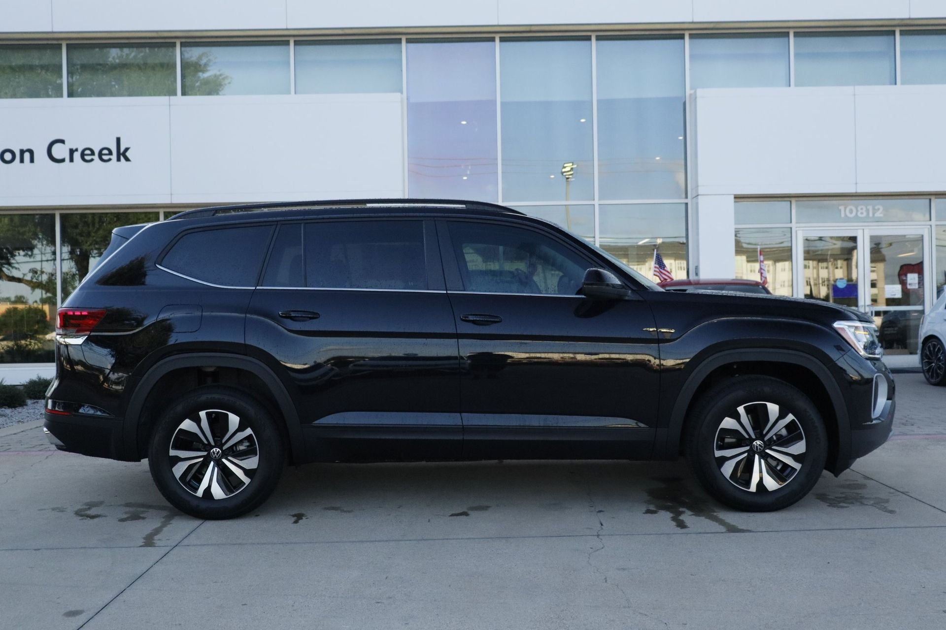 2026 Volkswagen Atlas 2.0T SE