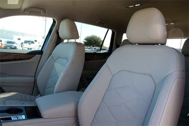 2026 Volkswagen Atlas 2.0T SE