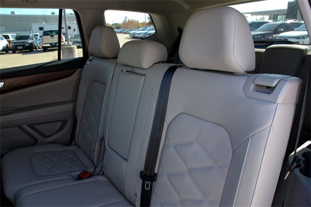 2026 Volkswagen Atlas 2.0T SE