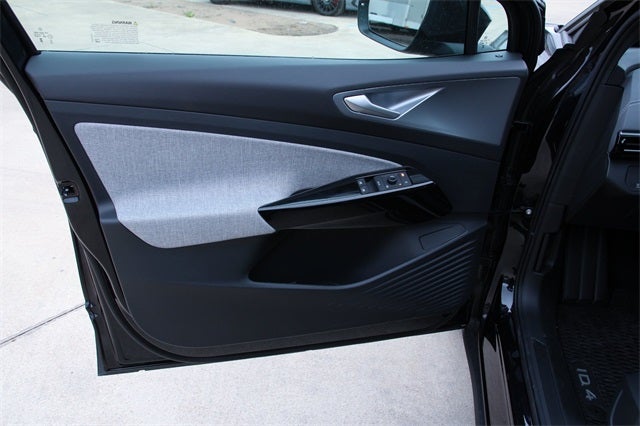 2025 Volkswagen ID.4 Pro