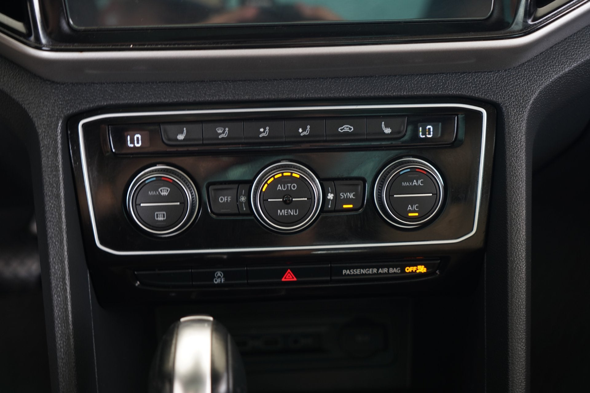 2020 Volkswagen Atlas Cross Sport 2.0T SEL