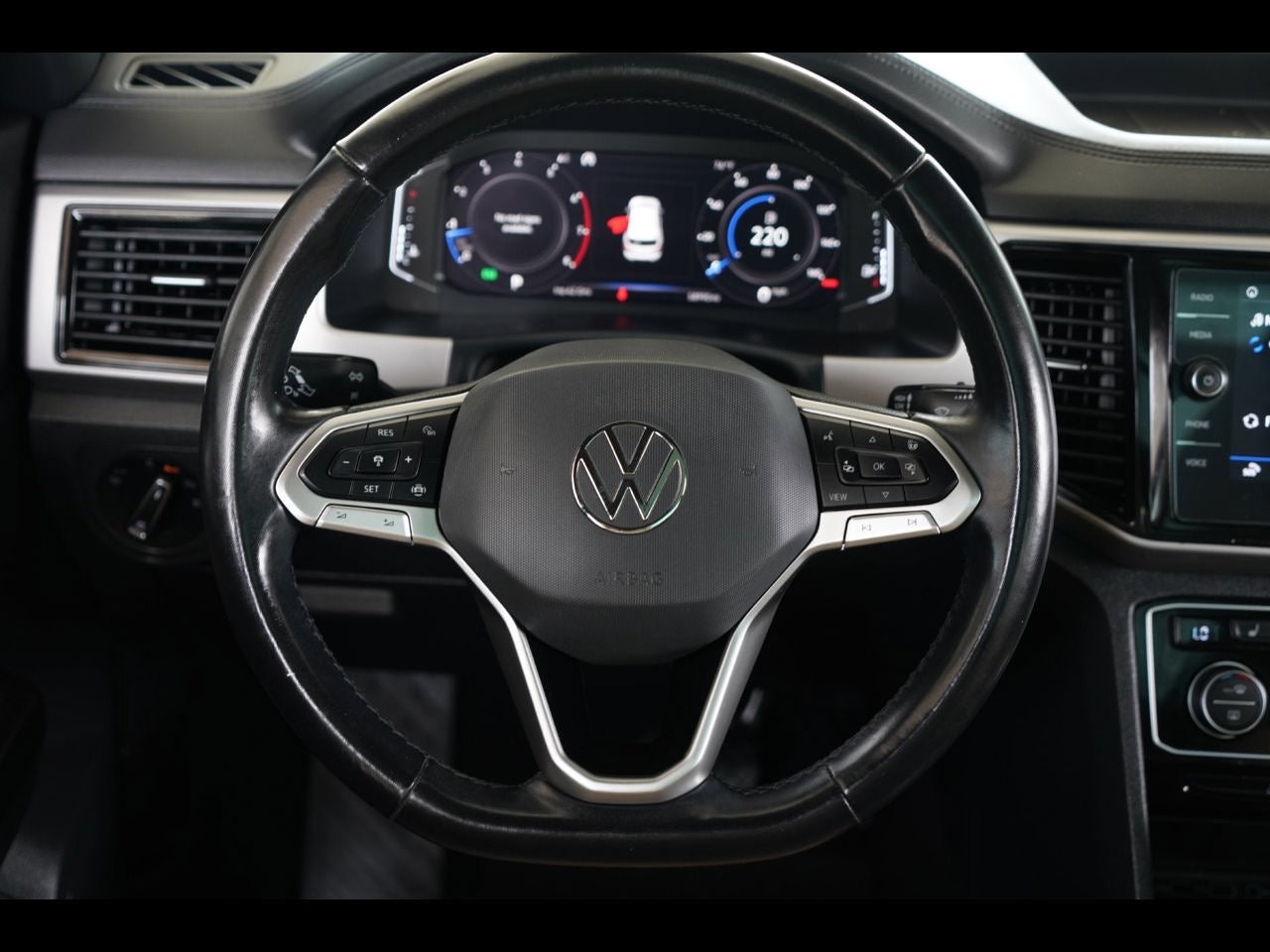 2020 Volkswagen Atlas Cross Sport 2.0T SEL
