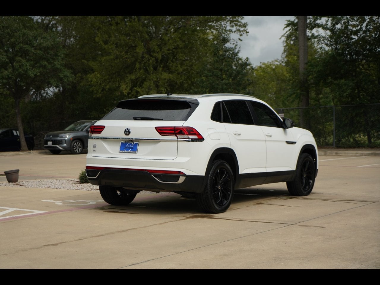 2020 Volkswagen Atlas Cross Sport 2.0T SEL