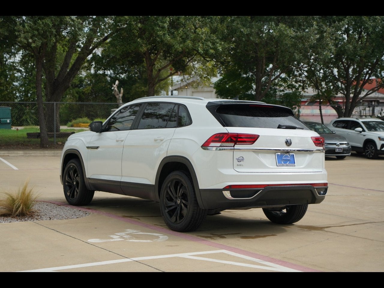 2020 Volkswagen Atlas Cross Sport 2.0T SEL