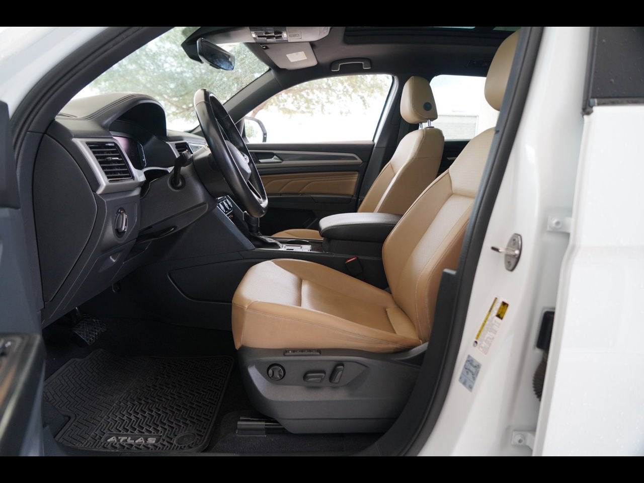 2020 Volkswagen Atlas Cross Sport 2.0T SEL