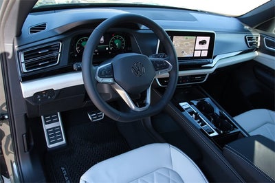 2026 Volkswagen Atlas Cross Sport 2.0T SEL Premium R-Line