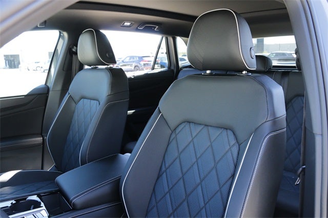 2026 Volkswagen Atlas Cross Sport 2.0T SEL Premium R-Line