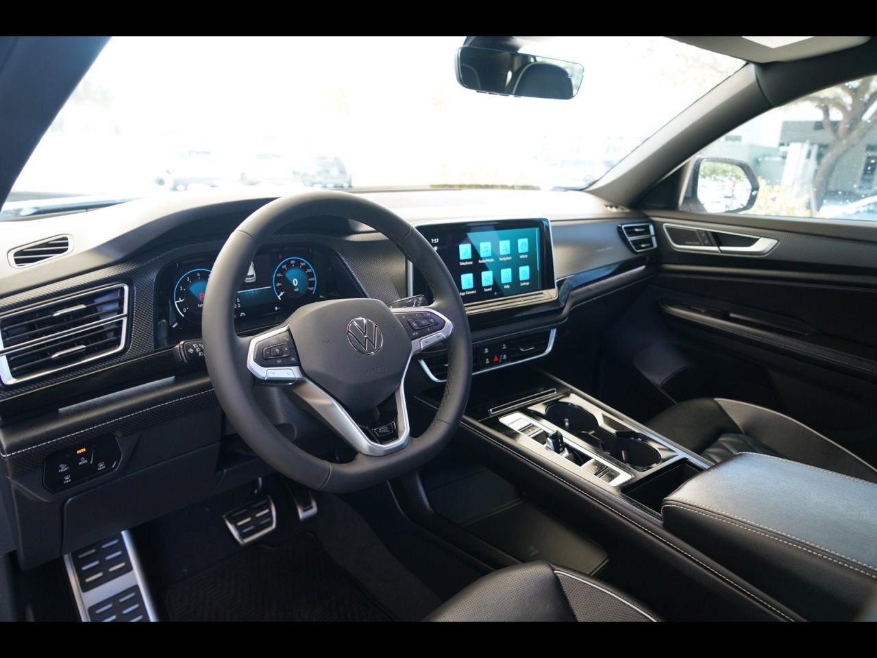 2026 Volkswagen Atlas Cross Sport 2.0T SEL Premium R-Line