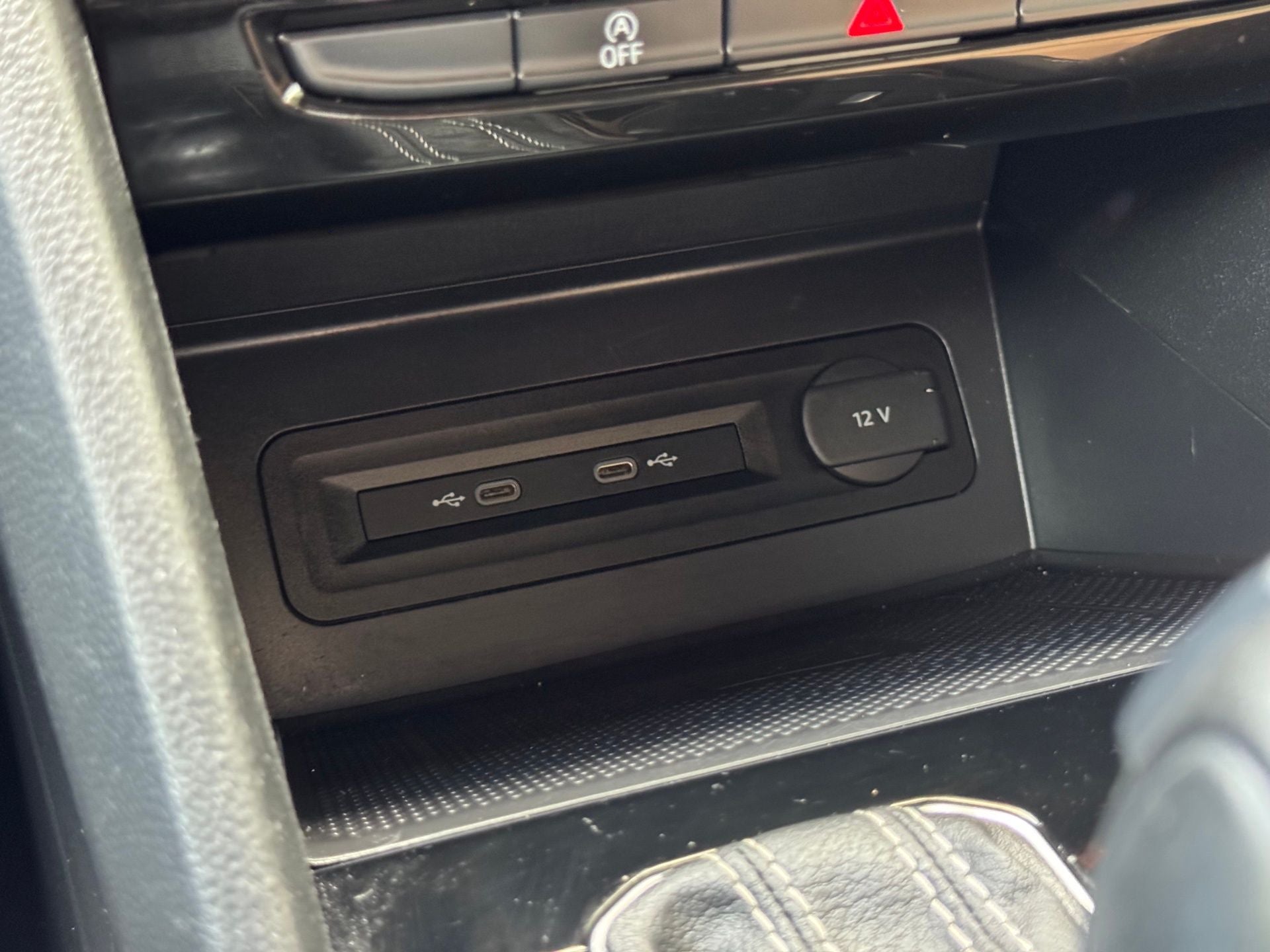 2022 Volkswagen Atlas Cross Sport 3.6L V6 SEL Premium R-Line