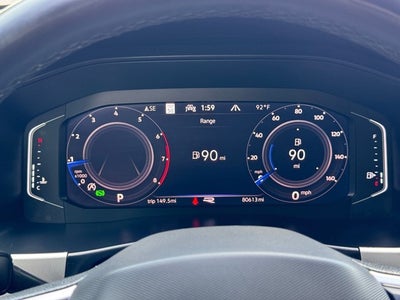 2022 Volkswagen Atlas Cross Sport 3.6L V6 SEL Premium R-Line